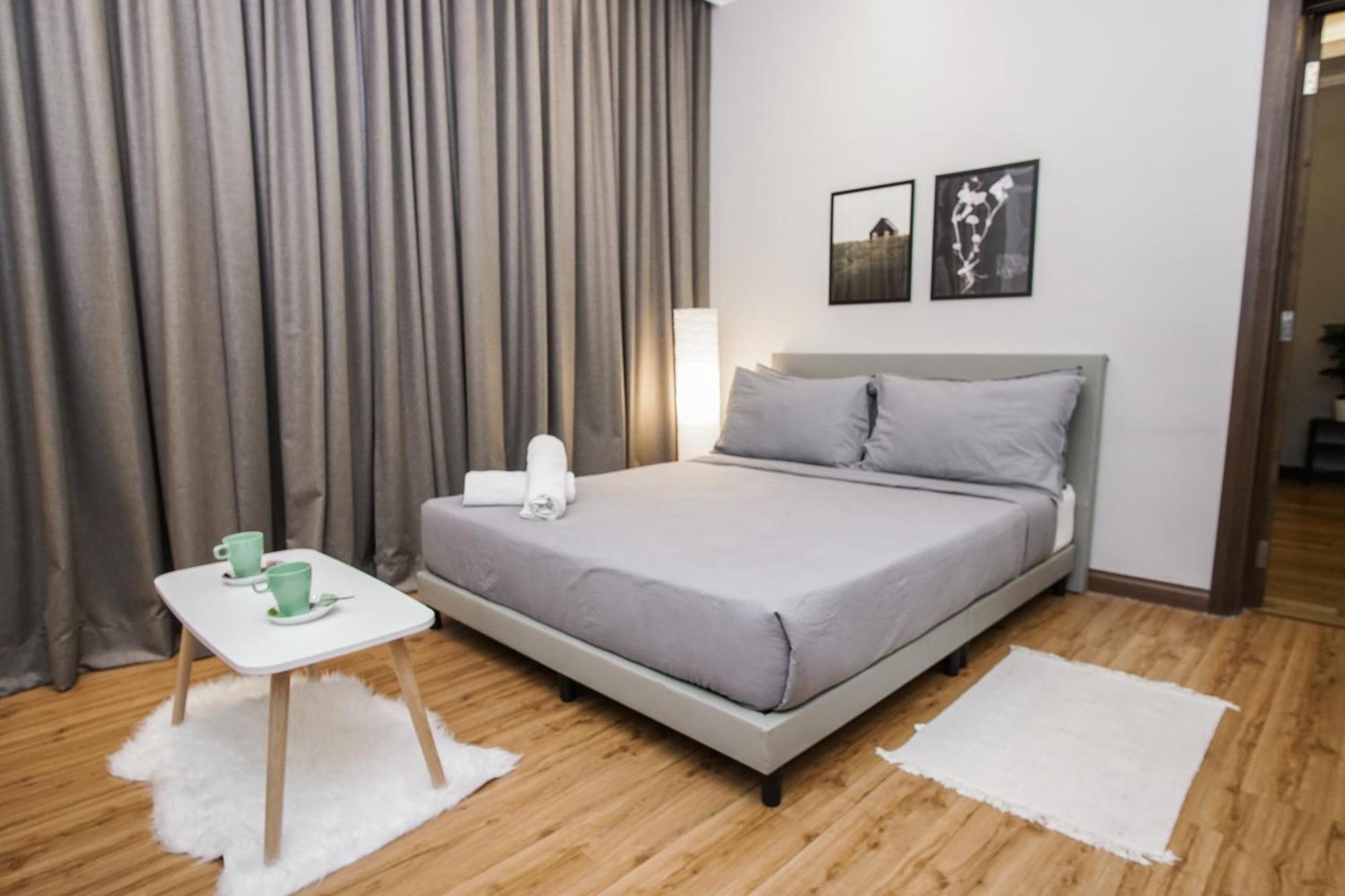 Regalia Exclusive Hostel Куала Лумпур Екстериор снимка